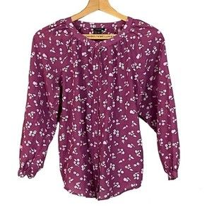 Ann Taylor Factory floral full button down top. Loose sleeved. Women’s size S